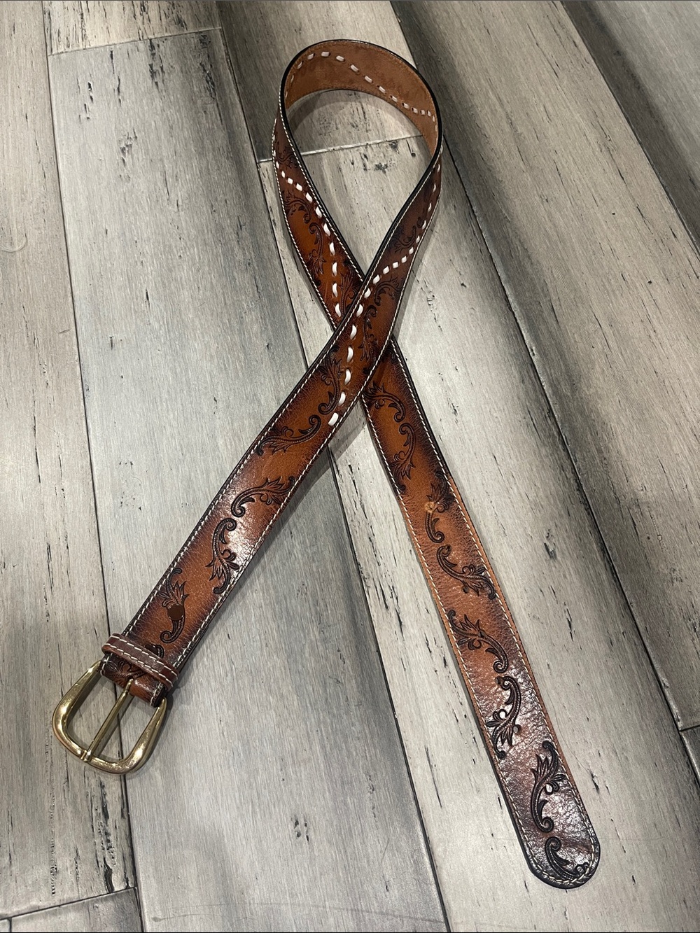 Tooled Brown Leather Belt with Brass Buckle Size 40